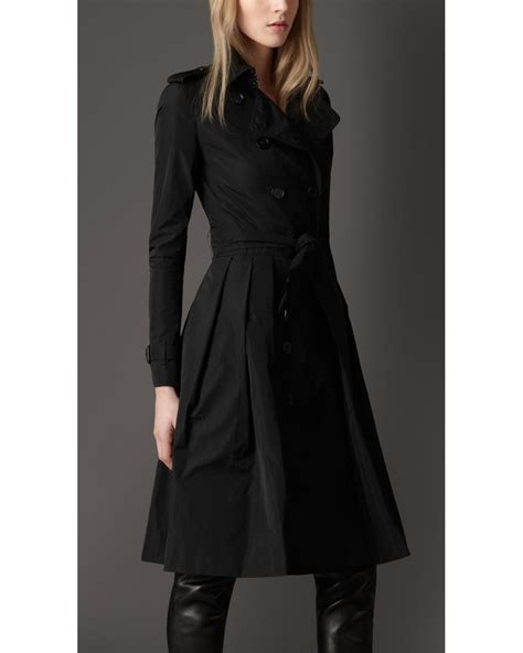 trench coat burberry noir|burberry pleated trench coat.